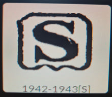 Load image into Gallery viewer, 2039: Vintage: 18ct Gold Turquoises Edwardian Style Ring- From 1942