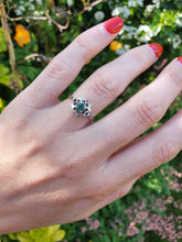 Load image into Gallery viewer, 5372: Vintage: 18ct White Gold Emerald Geometric Set Cocktail Ring- pristine condition- nice weigh