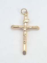 Cargar imagen en el visor de la galería, 5609:Vintage: 9ct Gold Crucifix pendant 2.5cm - lovely condition