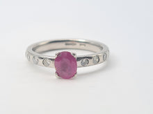 Load image into Gallery viewer, 6034  Vintage: Platinum Pink Ruby 8 Brilliant Cut Diamonds band- crisp, clean, eye candy