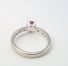 Load image into Gallery viewer, 6034  Vintage: Platinum Pink Ruby 8 Brilliant Cut Diamonds band- crisp, clean, eye candy