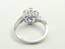 Cargar imagen en el visor de la galería, 6056: Vintage: 14ct White Gold Violet Blue Tanzanites Cluster Ring- crisp, sparkling eye candy