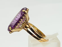 Load image into Gallery viewer, 7324 Vintage & Rare: Egyptian 18ct Gold Marquise Cut  Purple Sapphire