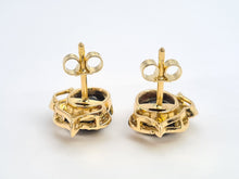 Load image into Gallery viewer, 6167: Vintage: 18ct Gold Australian Blue Sapphire Diamonds Stud Earrings- Superb quality