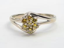 Cargar imagen en el visor de la galería, 6059 Vintage- 9ct White Gold 7 Yellow Diamonds Ring- Natural & rare