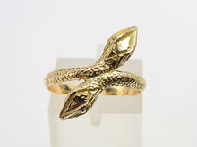 Load image into Gallery viewer, Vintage: 18ct Gold Ornate Double-Headed Snake Ring