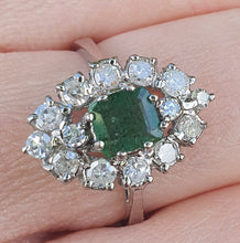 Load image into Gallery viewer, 6075-Vintage: 18ct White Gold Emerald Diamonds Statement Cluster Ring- superb