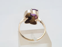 Load image into Gallery viewer, 6148 Vintage: Abstract 9ct Gold Purple Amethyst Cocktail Ring