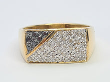 Load image into Gallery viewer, 6106Vintage: Heavy 9ct Gold Black White Diamonds Signet Ring- sparkling statement