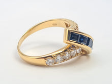 Load image into Gallery viewer, 6091 Vintage: Exquisite 18ct Gold Royal Blue Sapphires Diamonds (0.70ct) Cocktail Ring-Exceptional