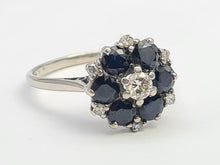 Load image into Gallery viewer, 6089:Vintage Exceptional; 18ct White Gold French Blue Sapphires 7 Diamonds Flower Head Ring