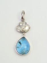 Load image into Gallery viewer, A9035: Vintage: Truly Exceptional 9ct Gold Blue Aquamarines Diamonds Pendant- sparkling diamonds, ocean blue aquamarine