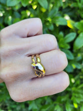 Load image into Gallery viewer, 6104: Vintage: 9ct Gold Ruby Eyes Snake Ring- a substantial Gold Snake ring From 1965