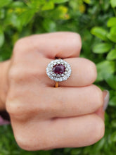 Load image into Gallery viewer, 6153: Vintage 18ct Gold Ruby Diamonds Flower Head Cluster Ring- an exceptional piece