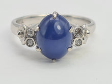 Cargar imagen en el visor de la galería, A9077: Vintage Rare 18ct White Gold Cabochon Cut Blue Star Sapphire Diamond Accents- crisp, clean, eye candy