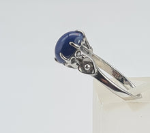Cargar imagen en el visor de la galería, A9077: Vintage Rare 18ct White Gold Cabochon Cut Blue Star Sapphire Diamond Accents- crisp, clean, eye candy