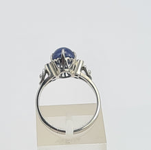 Cargar imagen en el visor de la galería, A9077: Vintage Rare 18ct White Gold Cabochon Cut Blue Star Sapphire Diamond Accents- crisp, clean, eye candy