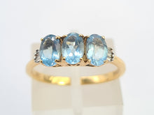 Load image into Gallery viewer, 6127: Vintage: 18ct Gold Blue Aquamarines Baguette Cut Diamonds Dress Ring- eye candy