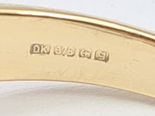 Load image into Gallery viewer, 6232 Vintage: 9ct Gold Large Ocean Blue Spinel Diamonds Cocktail Ring