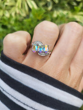 Cargar imagen en el visor de la galería, 8138: Vintage: 9ct White Gold Mercury Topaz Trilogy Diamonds Ring- wonderful colours
