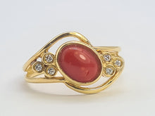 Cargar imagen en el visor de la galería, 0372: Vintage; 18ct Gold "carbuncle" Red Agate Diamonds Dress Ring- rare,