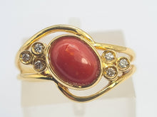 Cargar imagen en el visor de la galería, 0372: Vintage; 18ct Gold "carbuncle" Red Agate Diamonds Dress Ring- rare,
