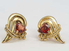 Load image into Gallery viewer, 0468: Vintage: 9ct Gold Heart-Cut Red Garnets Earrings- exquisite