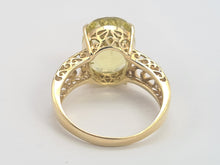 Load image into Gallery viewer, 6243 Vintage: 9ct Gold Large Oval Faceted Cut Peridot Solitaire Ring