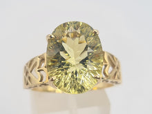 Load image into Gallery viewer, 6243 Vintage: 9ct Gold Large Oval Faceted Cut Peridot Solitaire Ring