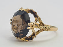 Cargar imagen en el visor de la galería, 0498: Vintage: 9ct Gold Large Cognac Quartz Ring- Date Mark 1972