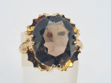 Cargar imagen en el visor de la galería, 0498: Vintage: 9ct Gold Large Cognac Quartz Ring- Date Mark 1972