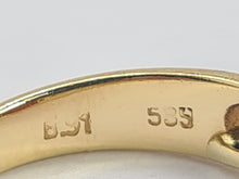 Cargar imagen en el visor de la galería, 0402: Vintage: 14ct Gold Geometric Set Red Cabochon Coral Signet Ring