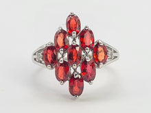 Cargar imagen en el visor de la galería, 0426: Vintage: 9ct White Gold Red Topaz Diamonds Geometric Set Cocktail Ring