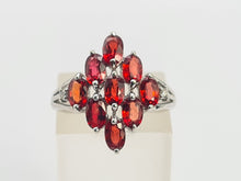 Cargar imagen en el visor de la galería, 0426: Vintage: 9ct White Gold Red Topaz Diamonds Geometric Set Cocktail Ring