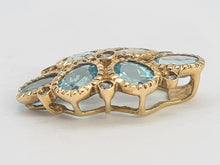 Cargar imagen en el visor de la galería, 0210: Vintage: Petite 9ct Gold Simulated Aquamarines 7 Diamonds Ring 
