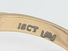 Load image into Gallery viewer, 6395: Vintage: 18ct Gold "Carbuncle" Lilac Amethysts 28 Seed Pearls Ring