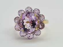 Cargar imagen en el visor de la galería, 0435: Vintage 9ct Gold 11 Lilac Amethysts Flower Head Ring-
