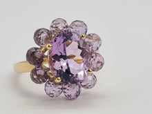 Cargar imagen en el visor de la galería, 0435: Vintage 9ct Gold 11 Lilac Amethysts Flower Head Ring-