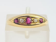 Cargar imagen en el visor de la galería, 0753: intage: 18ct Gold Rubies Diamonds Stacker/Dress Ring- Date Mark -1967