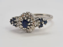 Cargar imagen en el visor de la galería, 0655: Vintage: 18ct White Gold French Blue Sapphires Diamonds Art Deco Style Ring- Date Mark 1975