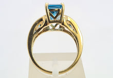 Load image into Gallery viewer, 6299 Vintage; 9ct Gold London Blue Topaz Emerald & Princess Cut Cocktail Ring