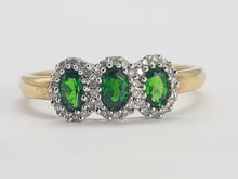 Load image into Gallery viewer, 6296 Vintage: 9ct Gold Green Diopsides 38 Natural Diamonds Ring-