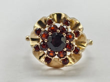 Load image into Gallery viewer, 6321 Vintage: 9ct Gold Rich Red Garnets Floral Custer Ring- Pre-1975- Flower power
