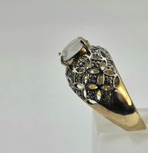 Cargar imagen en el visor de la galería, 0649: Vintage: 9ct Gold Pale Blue Moonstone 32 Diamonds Dress Ring- lovely combination,