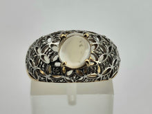 Cargar imagen en el visor de la galería, 0649: Vintage: 9ct Gold Pale Blue Moonstone 32 Diamonds Dress Ring- lovely combination,
