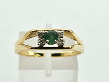 Cargar imagen en el visor de la galería, 0927:Vintage: Geometric Set 18ct Gold Emerald Diamonds Dress Ring- Date- Mark 1970