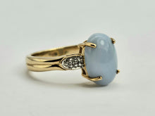 Cargar imagen en el visor de la galería, 0695: Vintage: 9ct Gold Light Blue Chalcedony Diamonds Cocktail Ring - Dreamy combination