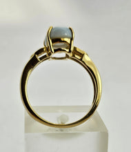 Cargar imagen en el visor de la galería, 0695: Vintage: 9ct Gold Light Blue Chalcedony Diamonds Cocktail Ring - Dreamy combination