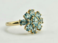 Cargar imagen en el visor de la galería, 0896: Vintage: 9ct Gold 11 Swiss Blue Topaz Flower Head Ring- inspired design