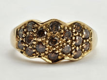 Load image into Gallery viewer, 6279 Vintage: 9ct Gold 17 Champagne Natural Diamonds Geometric Cluster Ring